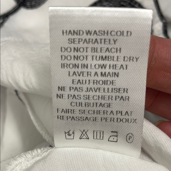 Minkas Shirt Black & White Pattern 3/4 Sleeve Classic Collar Button Down Front - Picture 11 of 14